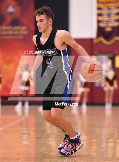 Thumbnail 1 in Revere @ Walsh Jesuit photogallery.