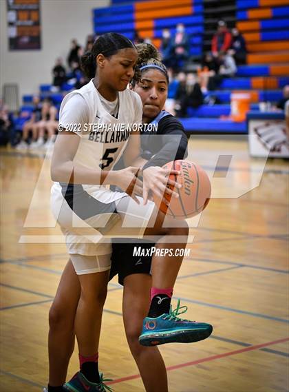 Thumbnail 3 in Rogers at Bellarmine Prep (SPSL 4A Playoff) photogallery.
