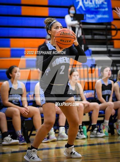 Thumbnail 2 in Rogers at Bellarmine Prep (SPSL 4A Playoff) photogallery.