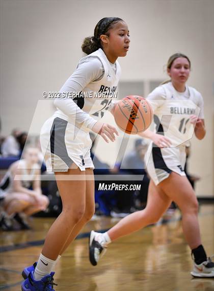 Thumbnail 3 in Rogers at Bellarmine Prep (SPSL 4A Playoff) photogallery.