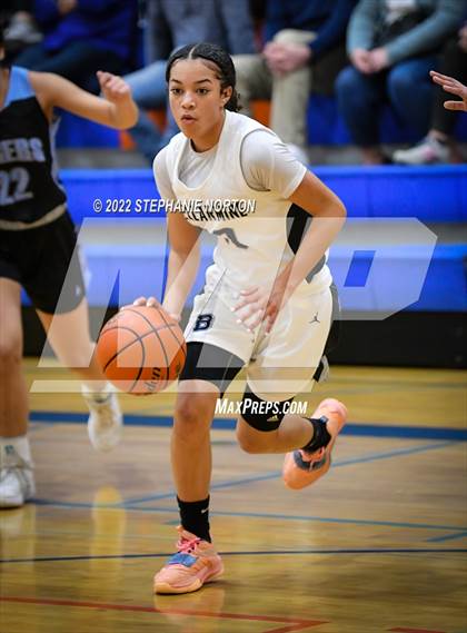 Thumbnail 2 in Rogers at Bellarmine Prep (SPSL 4A Playoff) photogallery.