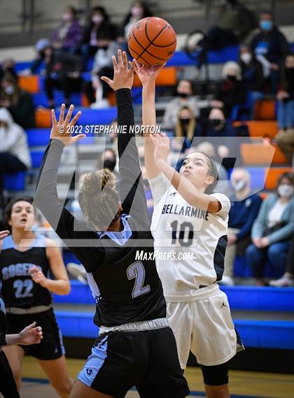 Thumbnail 3 in Rogers at Bellarmine Prep (SPSL 4A Playoff) photogallery.