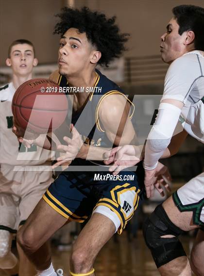 Thumbnail 3 in Niagara Falls @ Williamsville North (Section 6 Class AA Final) photogallery.