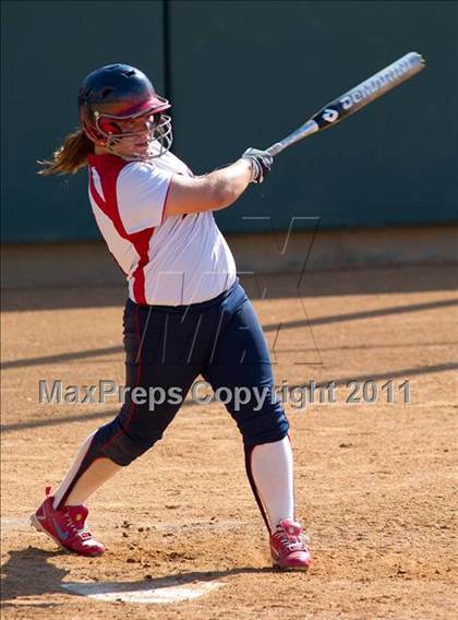 Thumbnail 2 in Pomona Catholic vs. Bellarmine-Jefferson (CIF SS D7 Final) photogallery.