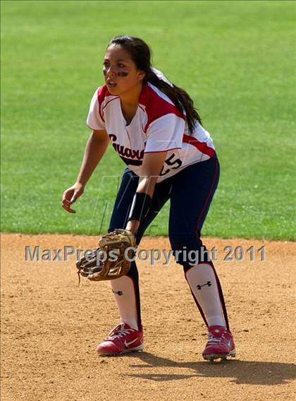 Thumbnail 1 in Pomona Catholic vs. Bellarmine-Jefferson (CIF SS D7 Final) photogallery.