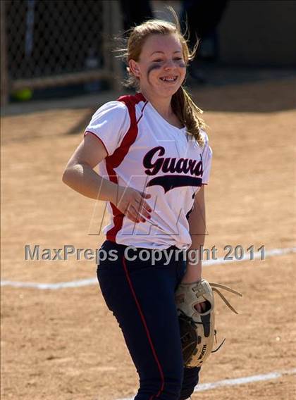 Thumbnail 2 in Pomona Catholic vs. Bellarmine-Jefferson (CIF SS D7 Final) photogallery.
