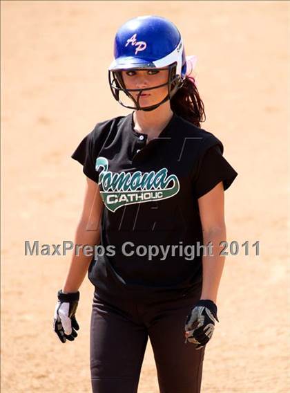 Thumbnail 2 in Pomona Catholic vs. Bellarmine-Jefferson (CIF SS D7 Final) photogallery.