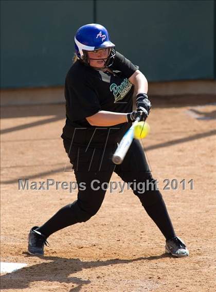Thumbnail 3 in Pomona Catholic vs. Bellarmine-Jefferson (CIF SS D7 Final) photogallery.