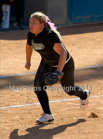Thumbnail 2 in Pomona Catholic vs. Bellarmine-Jefferson (CIF SS D7 Final) photogallery.