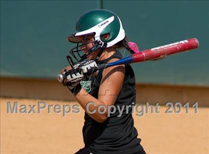 Thumbnail 3 in Pomona Catholic vs. Bellarmine-Jefferson (CIF SS D7 Final) photogallery.