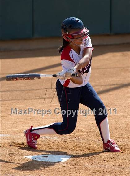 Thumbnail 2 in Pomona Catholic vs. Bellarmine-Jefferson (CIF SS D7 Final) photogallery.