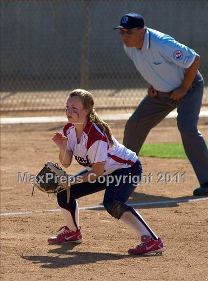 Thumbnail 1 in Pomona Catholic vs. Bellarmine-Jefferson (CIF SS D7 Final) photogallery.