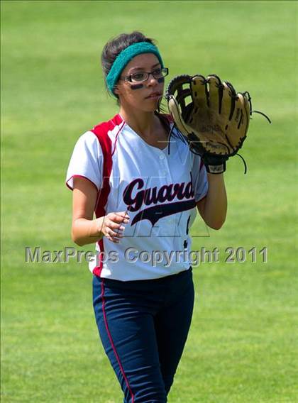 Thumbnail 2 in Pomona Catholic vs. Bellarmine-Jefferson (CIF SS D7 Final) photogallery.