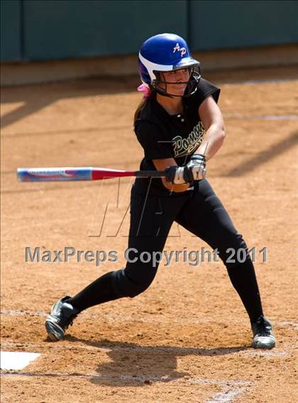 Thumbnail 3 in Pomona Catholic vs. Bellarmine-Jefferson (CIF SS D7 Final) photogallery.