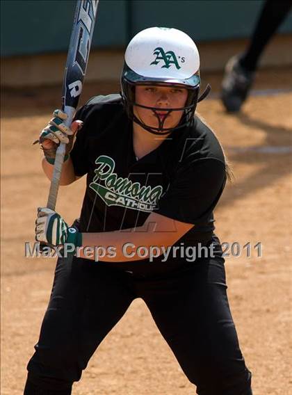 Thumbnail 3 in Pomona Catholic vs. Bellarmine-Jefferson (CIF SS D7 Final) photogallery.
