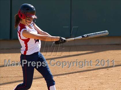 Thumbnail 1 in Pomona Catholic vs. Bellarmine-Jefferson (CIF SS D7 Final) photogallery.