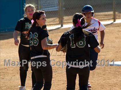 Thumbnail 1 in Pomona Catholic vs. Bellarmine-Jefferson (CIF SS D7 Final) photogallery.