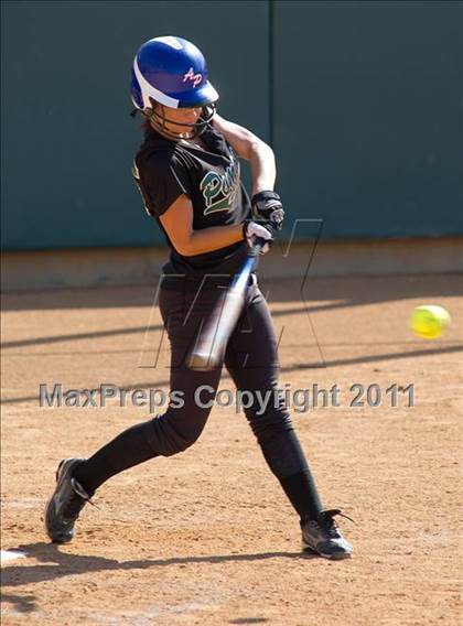 Thumbnail 2 in Pomona Catholic vs. Bellarmine-Jefferson (CIF SS D7 Final) photogallery.