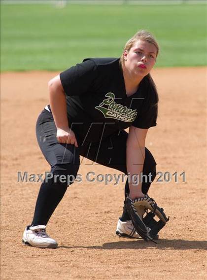 Thumbnail 3 in Pomona Catholic vs. Bellarmine-Jefferson (CIF SS D7 Final) photogallery.
