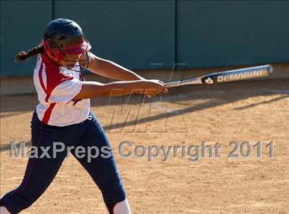 Thumbnail 2 in Pomona Catholic vs. Bellarmine-Jefferson (CIF SS D7 Final) photogallery.