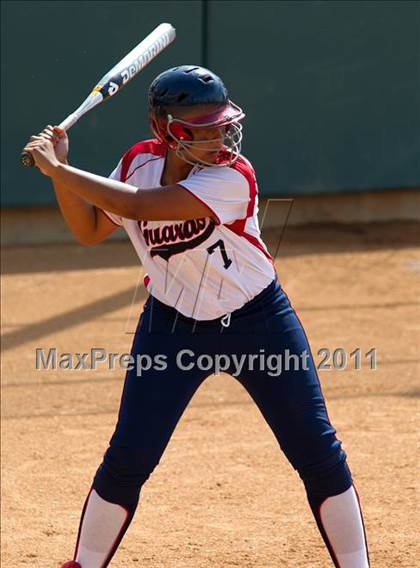 Thumbnail 3 in Pomona Catholic vs. Bellarmine-Jefferson (CIF SS D7 Final) photogallery.