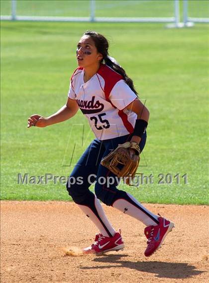 Thumbnail 2 in Pomona Catholic vs. Bellarmine-Jefferson (CIF SS D7 Final) photogallery.