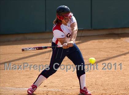 Thumbnail 1 in Pomona Catholic vs. Bellarmine-Jefferson (CIF SS D7 Final) photogallery.