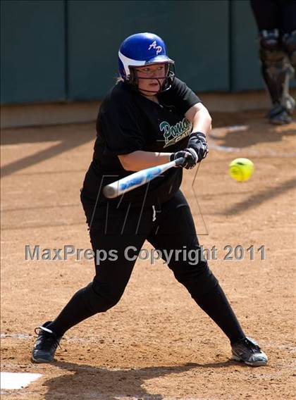 Thumbnail 2 in Pomona Catholic vs. Bellarmine-Jefferson (CIF SS D7 Final) photogallery.