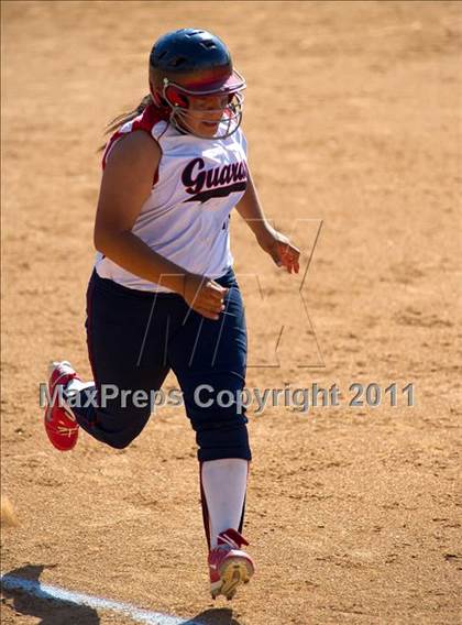 Thumbnail 2 in Pomona Catholic vs. Bellarmine-Jefferson (CIF SS D7 Final) photogallery.