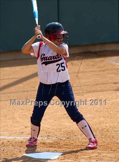 Thumbnail 3 in Pomona Catholic vs. Bellarmine-Jefferson (CIF SS D7 Final) photogallery.
