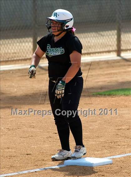 Thumbnail 1 in Pomona Catholic vs. Bellarmine-Jefferson (CIF SS D7 Final) photogallery.