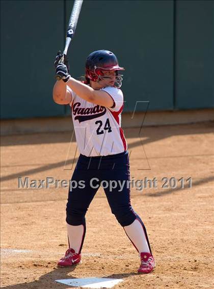 Thumbnail 1 in Pomona Catholic vs. Bellarmine-Jefferson (CIF SS D7 Final) photogallery.