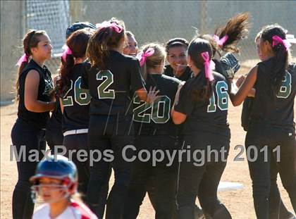Thumbnail 3 in Pomona Catholic vs. Bellarmine-Jefferson (CIF SS D7 Final) photogallery.