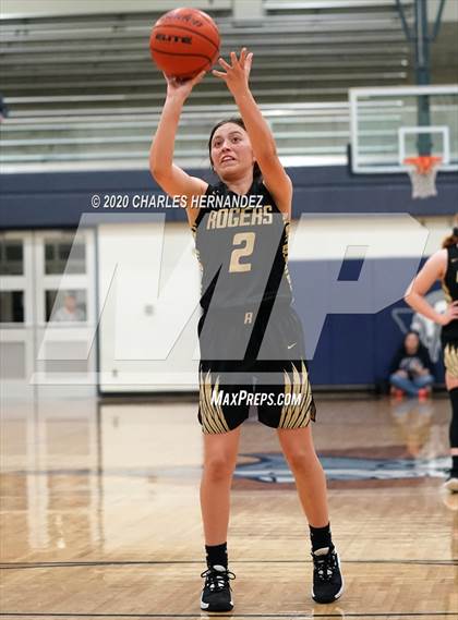 Thumbnail 2 in Buffalo vs. Rogers (UIL 3A Bi-District Playoff) photogallery.