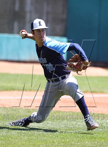Thumbnail 3 in Bingham vs. Layton (UHSAA 5A Final) photogallery.