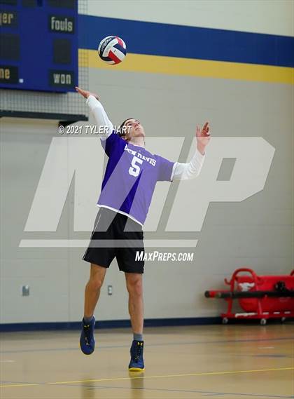 Thumbnail 1 in Ben Davis vs Indiana Christian Academy (Tri-West Hendricks) photogallery.