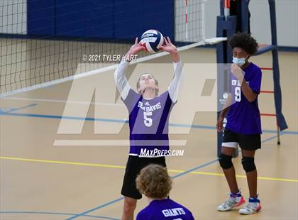 Thumbnail 3 in Ben Davis vs Indiana Christian Academy (Tri-West Hendricks) photogallery.