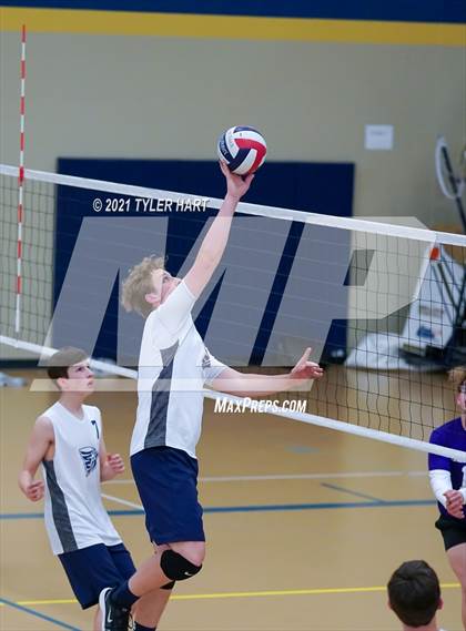 Thumbnail 2 in Ben Davis vs Indiana Christian Academy (Tri-West Hendricks) photogallery.