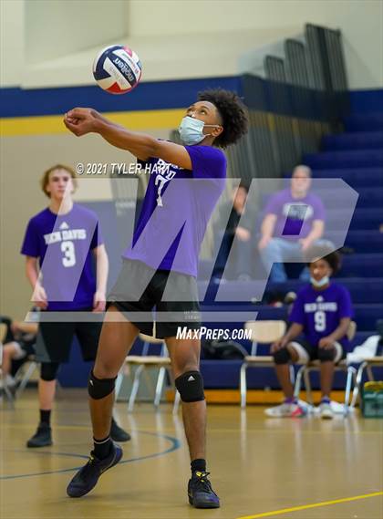 Thumbnail 1 in Ben Davis vs Indiana Christian Academy (Tri-West Hendricks) photogallery.