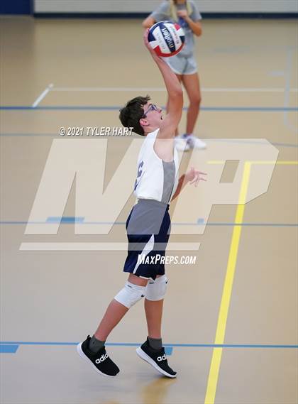 Thumbnail 1 in Ben Davis vs Indiana Christian Academy (Tri-West Hendricks) photogallery.