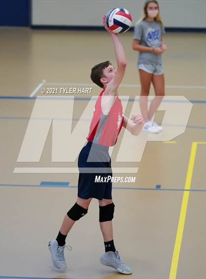 Thumbnail 2 in Ben Davis vs Indiana Christian Academy (Tri-West Hendricks) photogallery.