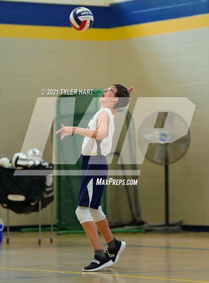 Thumbnail 2 in Ben Davis vs Indiana Christian Academy (Tri-West Hendricks) photogallery.