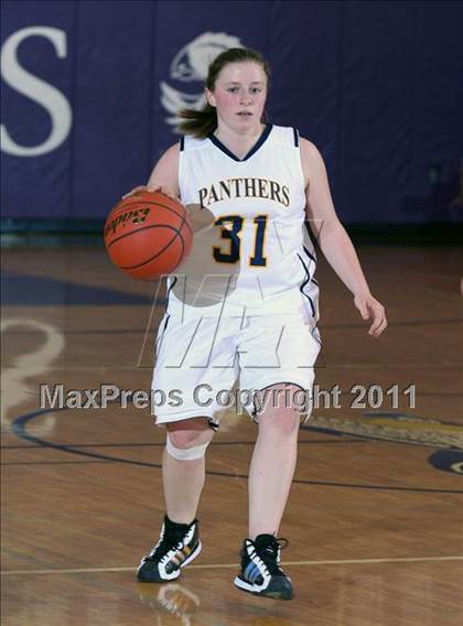 Thumbnail 2 in Northern Potter vs. Cowanesque Valley (Coudersport Holiday Tournament) photogallery.
