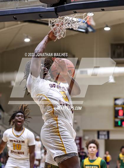 Thumbnail 1 in Walker vs Denham Springs (Livingston Parish Tournament) photogallery.
