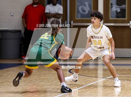 Thumbnail 2 in Walker vs Denham Springs (Livingston Parish Tournament) photogallery.