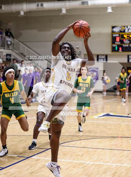 Thumbnail 3 in Walker vs Denham Springs (Livingston Parish Tournament) photogallery.