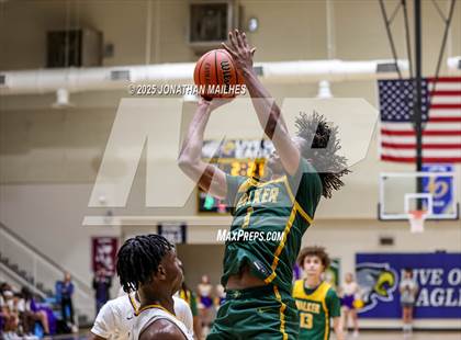 Thumbnail 1 in Walker vs Denham Springs (Livingston Parish Tournament) photogallery.