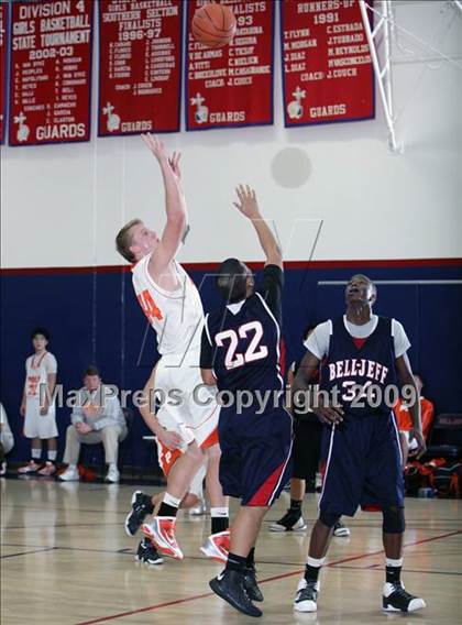 Thumbnail 2 in Poly vs. Bellarmine-Jefferson (Bell-Jeff Tournament) photogallery.