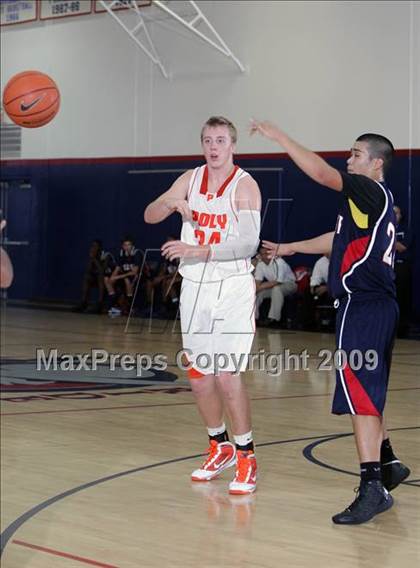 Thumbnail 3 in Poly vs. Bellarmine-Jefferson (Bell-Jeff Tournament) photogallery.