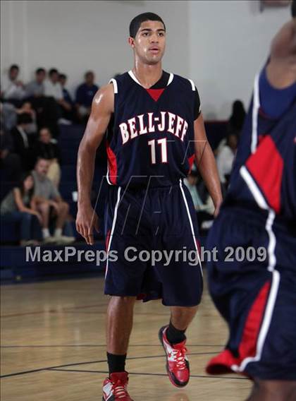 Thumbnail 2 in Poly vs. Bellarmine-Jefferson (Bell-Jeff Tournament) photogallery.